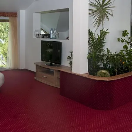 Móricz Wellness Apartman *