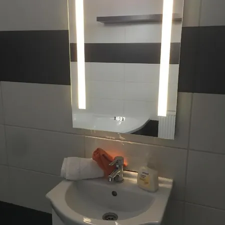 Διαμέρισμα Moricz Wellness Balatonfenyves